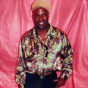 Meet your Posher, Dean